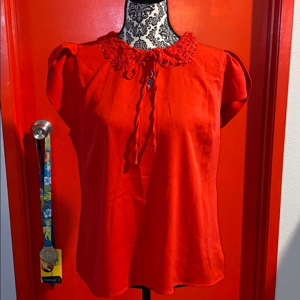 Sweet Habit red top